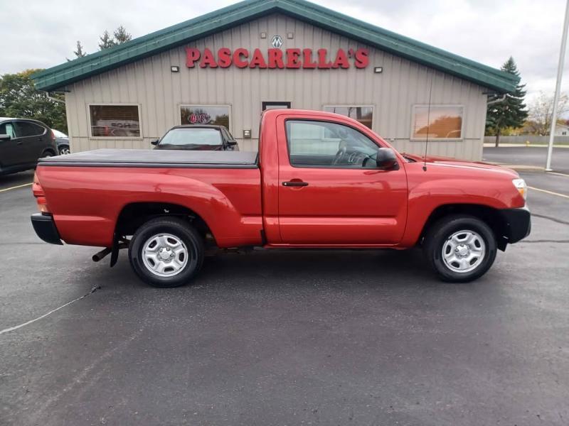 Toyota Tacoma Regular Cab 2WD 2013