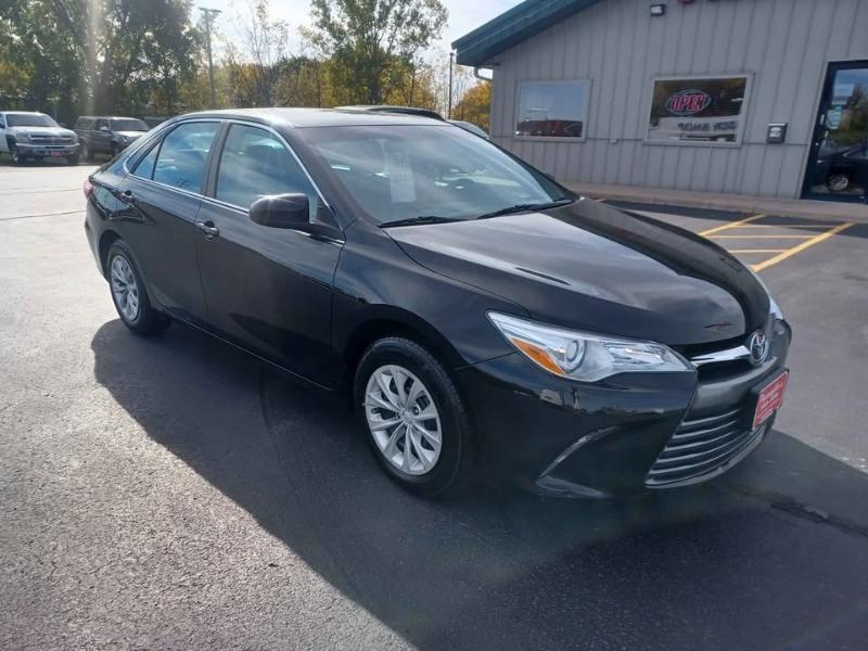 Toyota Camry LE 2016