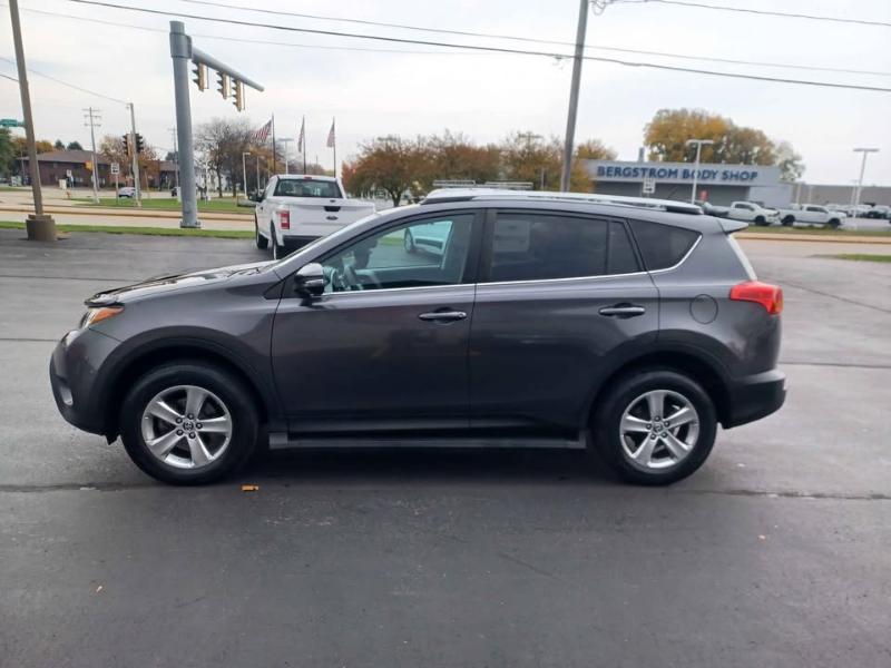 Toyota RAV4 XLE AWD 2015