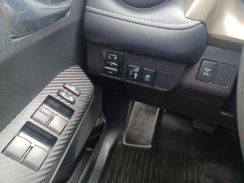 Toyota RAV4 XLE AWD 2015
