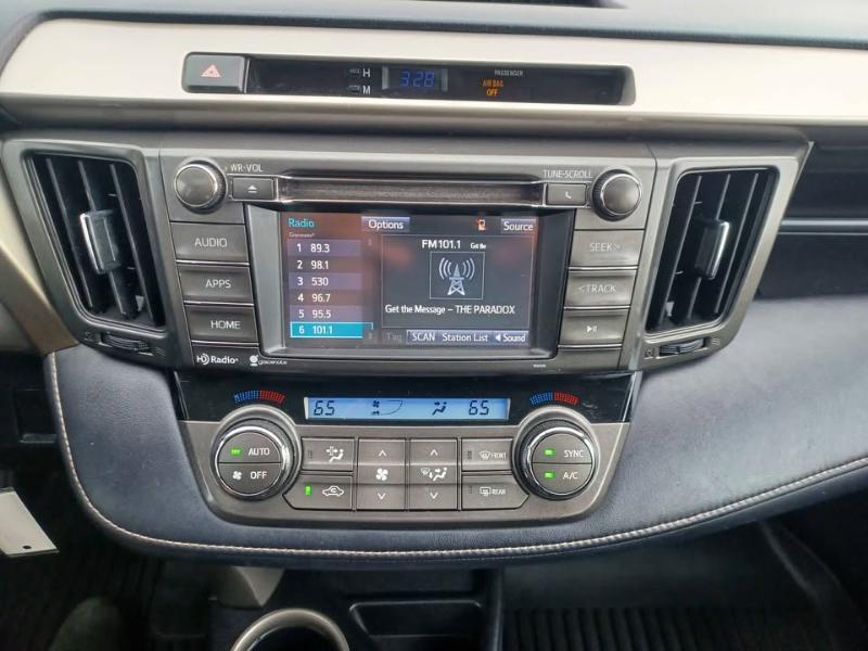 Toyota RAV4 XLE AWD 2015