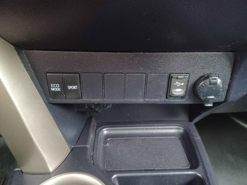 Toyota RAV4 XLE AWD 2015