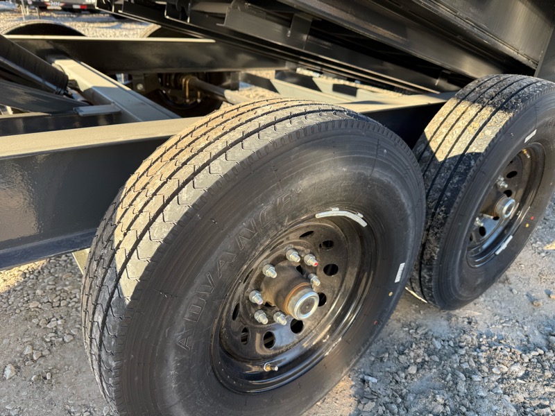 Lamar 14 Foot Dump  2025