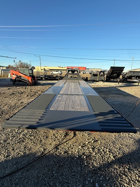 Lamar Flatbed Trailer  2025