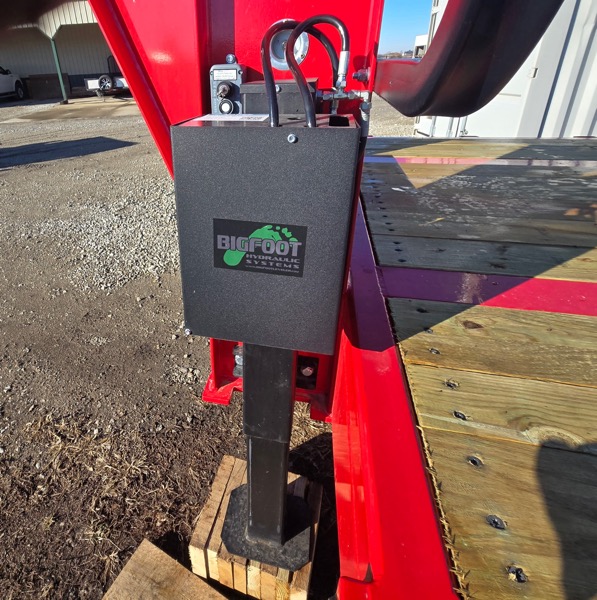 B-B Trailer Equipment Trailer  2026