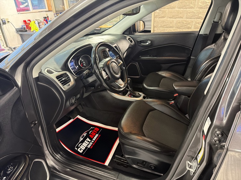 Jeep Compass Latitude 4WD 2021