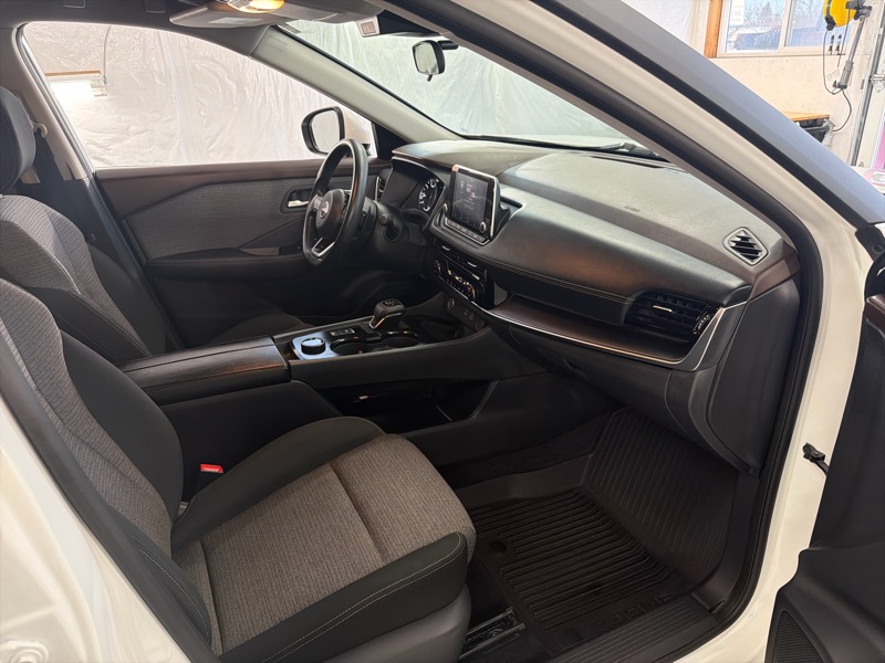 Nissan Rogue SV AWD 2022