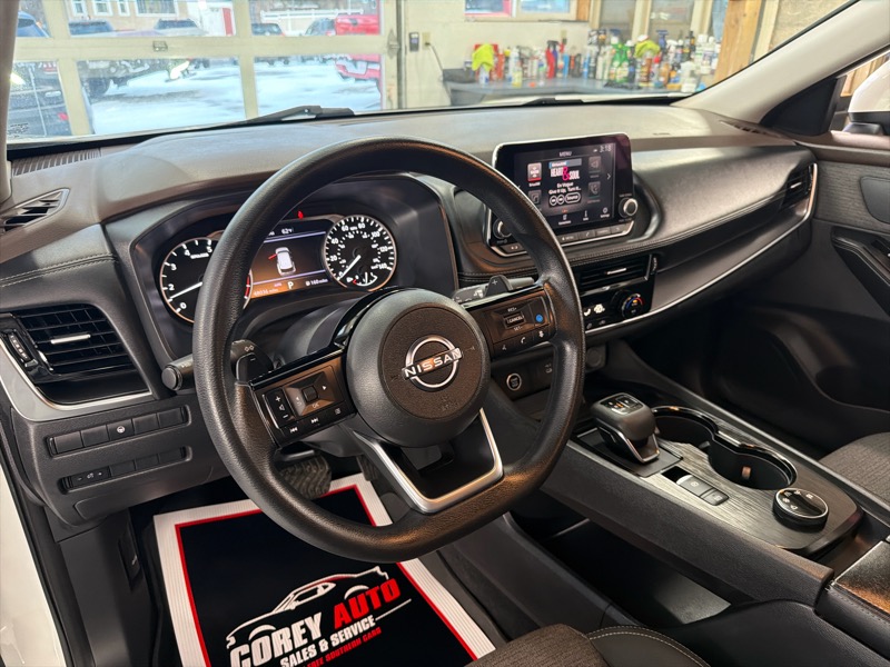 Nissan Rogue SV AWD 2022