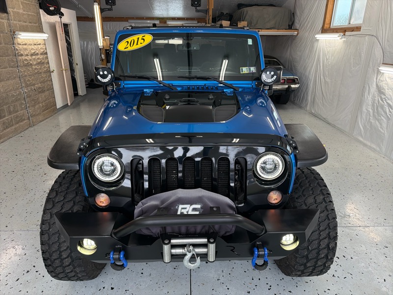 Jeep Wrangler Sahara 4WD 2015