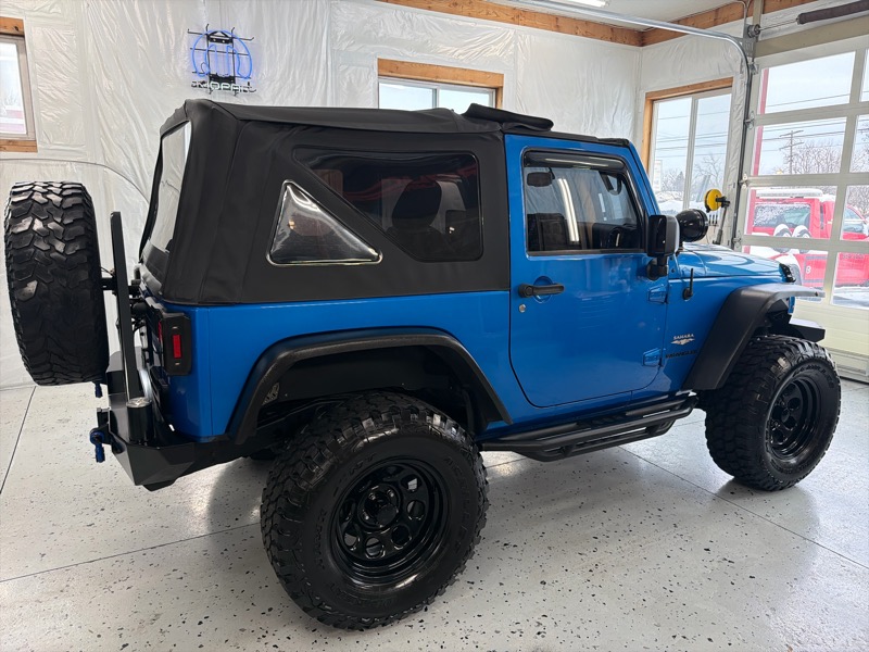 Jeep Wrangler Sahara 4WD 2015