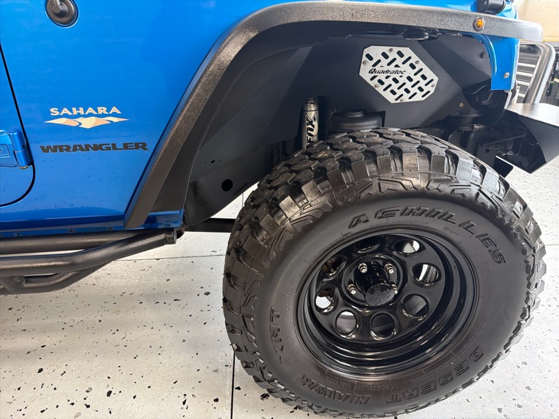 Jeep Wrangler Sahara 4WD 2015