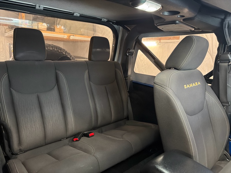 Jeep Wrangler Sahara 4WD 2015