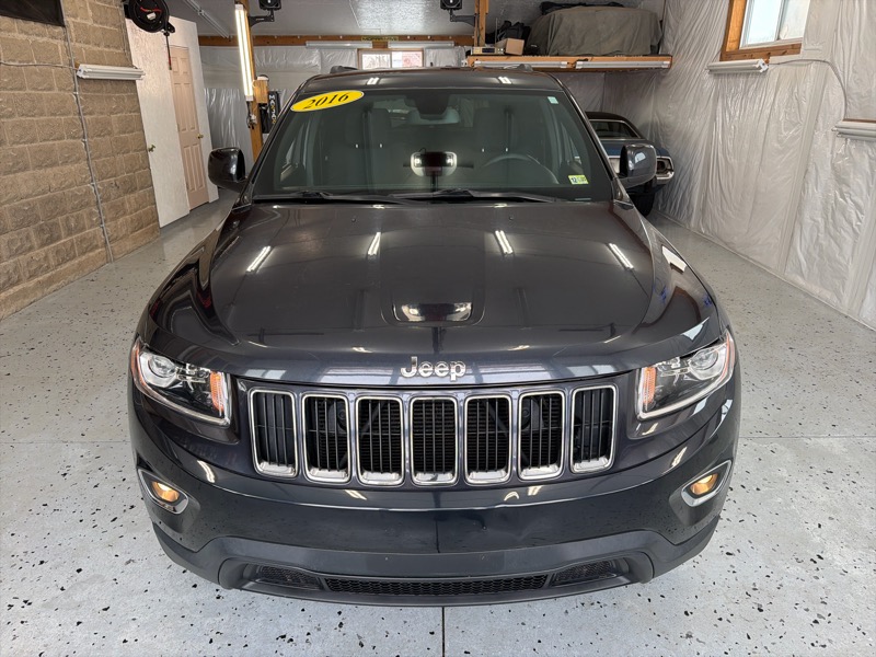 Jeep Grand Cherokee Laredo 4WD 2016