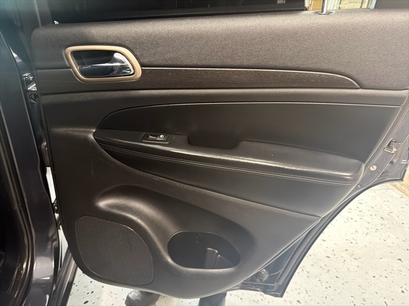 Jeep Grand Cherokee Laredo 4WD 2016