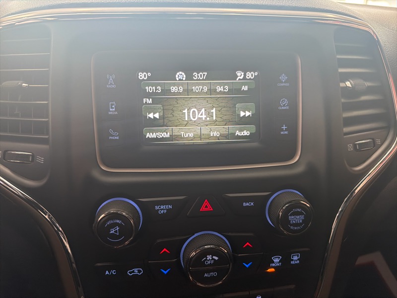 Jeep Grand Cherokee Laredo 4WD 2016