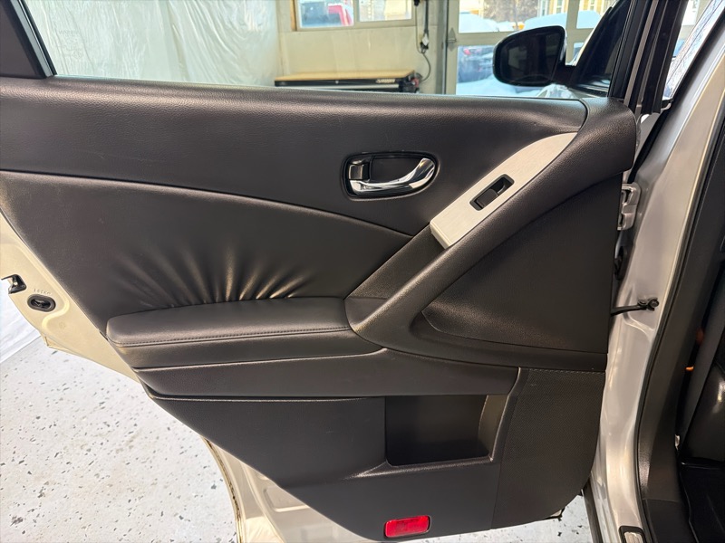 Nissan Murano SL AWD 2010