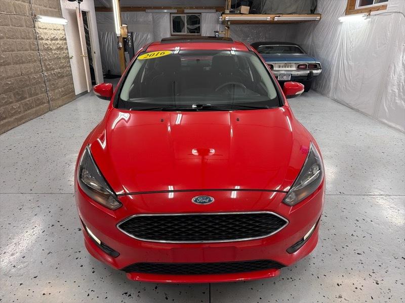 Ford Focus SE Sedan 2016