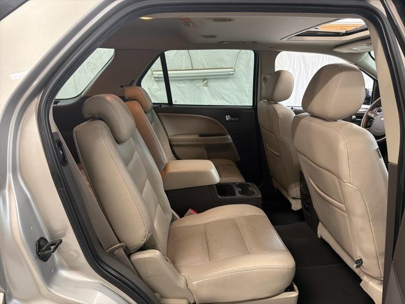 Ford Taurus X Limited FWD 2008