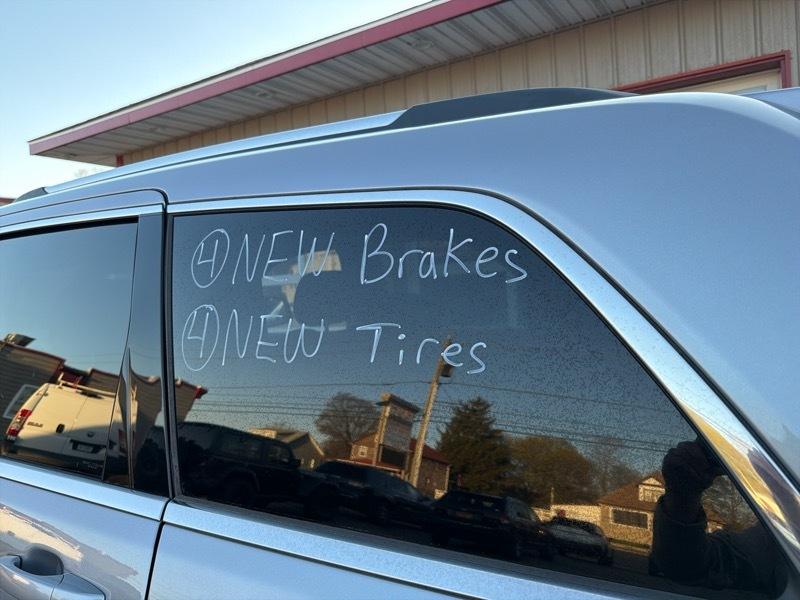 Jeep Grand Cherokee Laredo 4WD 2017