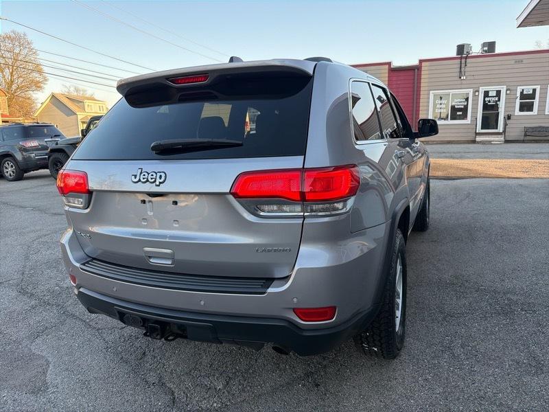 Jeep Grand Cherokee Laredo 4WD 2017