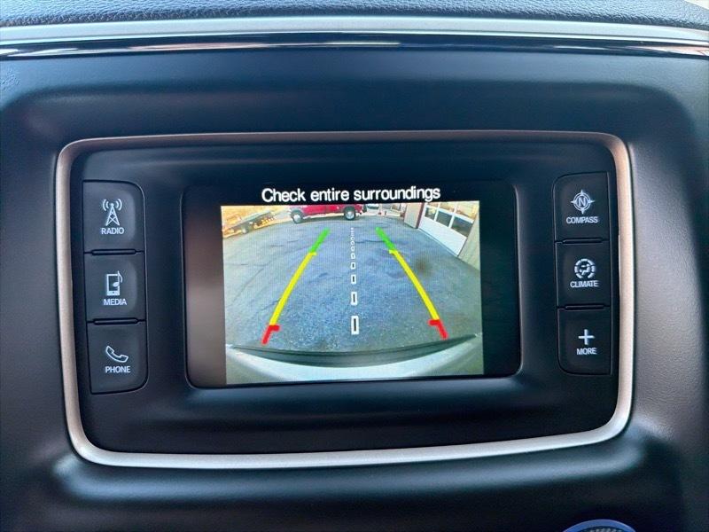 Jeep Grand Cherokee Laredo 4WD 2017