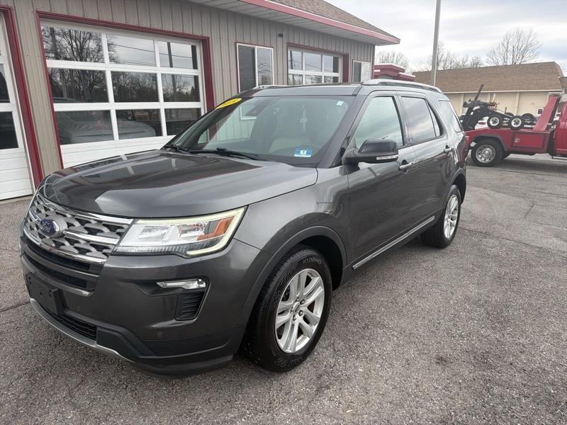 Ford Explorer XLT 4WD 2018