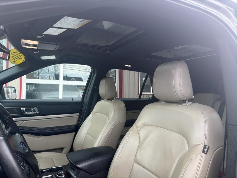 Ford Explorer XLT 4WD 2018