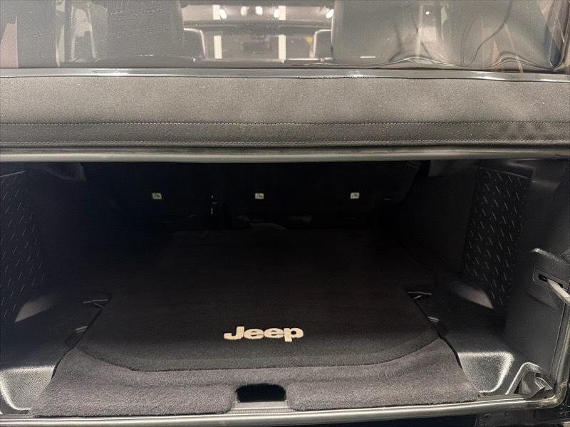 Jeep Wrangler Unlimited 80th Anniversary 4x4 2016