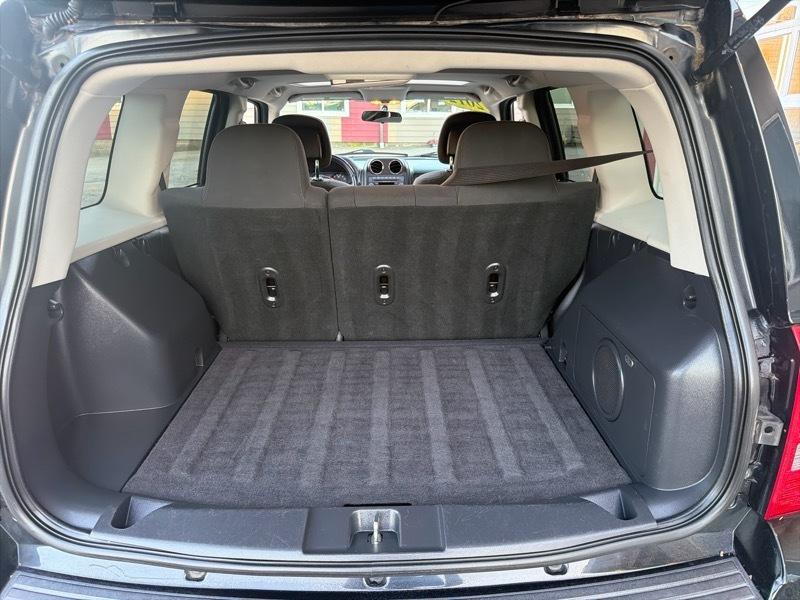 Jeep Patriot Latitude FWD 2012