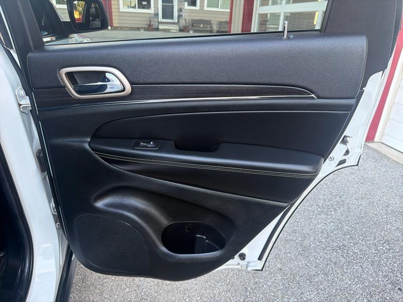 Jeep Grand Cherokee Limited 4WD 2014