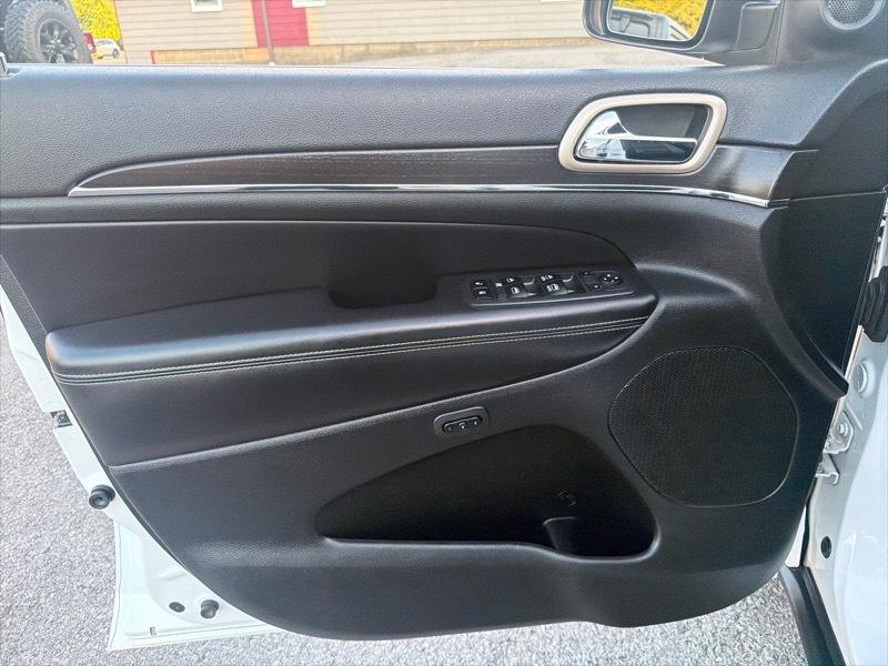Jeep Grand Cherokee Limited 4WD 2014