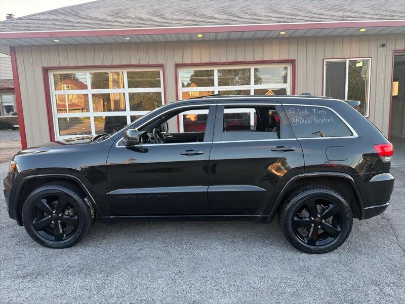 Jeep Grand Cherokee Altitude 4x4 2015