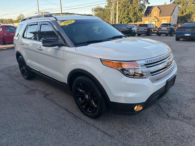 Ford Explorer XLT FWD 2012