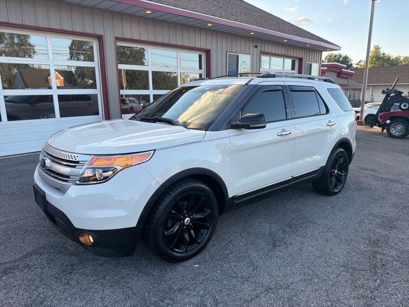 Ford Explorer XLT FWD 2012