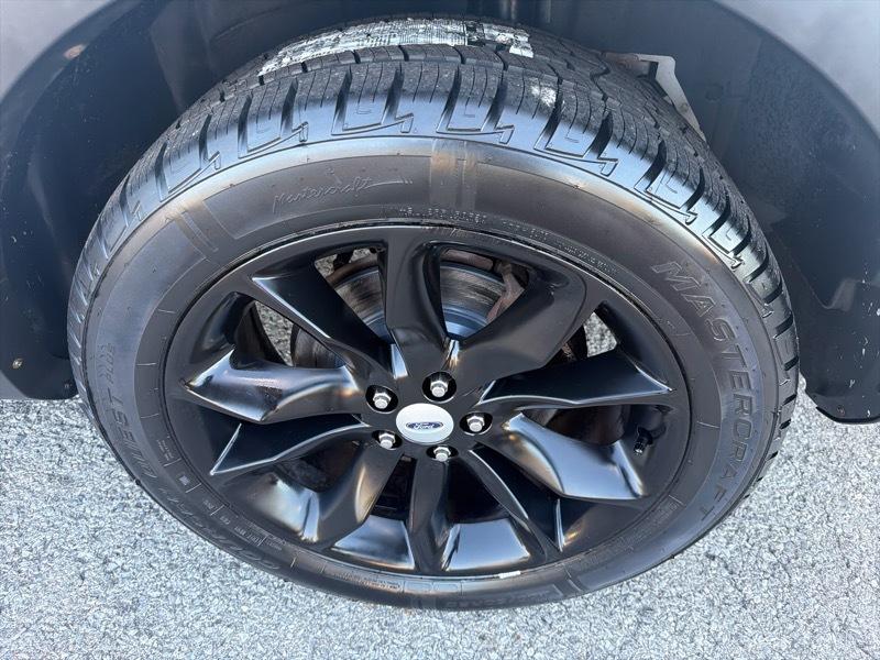 Ford Explorer XLT FWD 2012