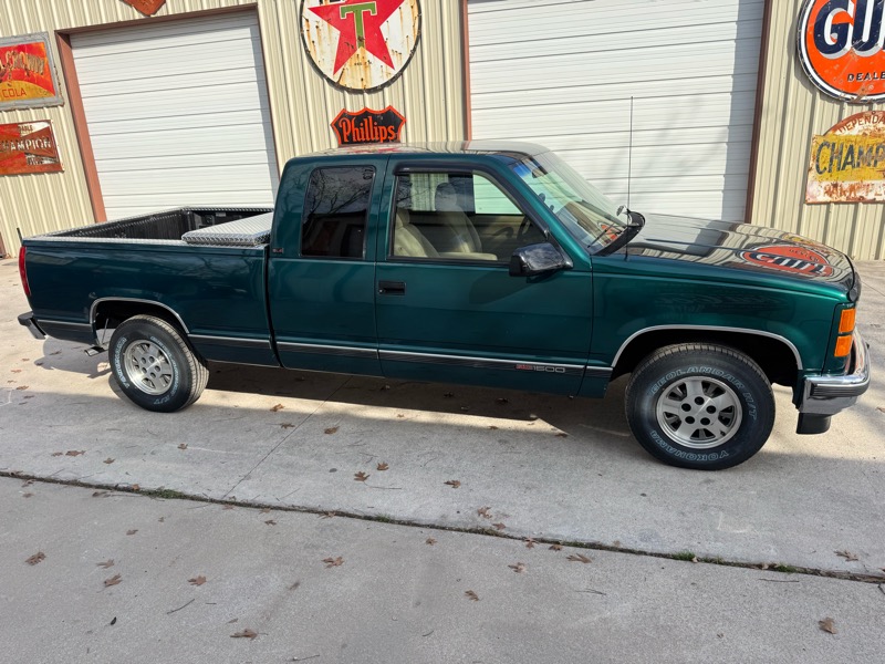 GMC Sierra C/K 1500 Club Coupe 6.5-ft. Bed 2WD 1995