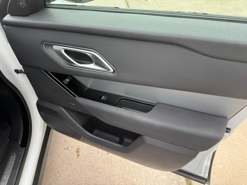 Land Rover Range Rover Velar P250 S 2024