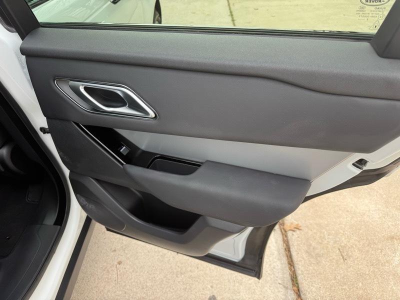 Land Rover Range Rover Velar P250 S 2024