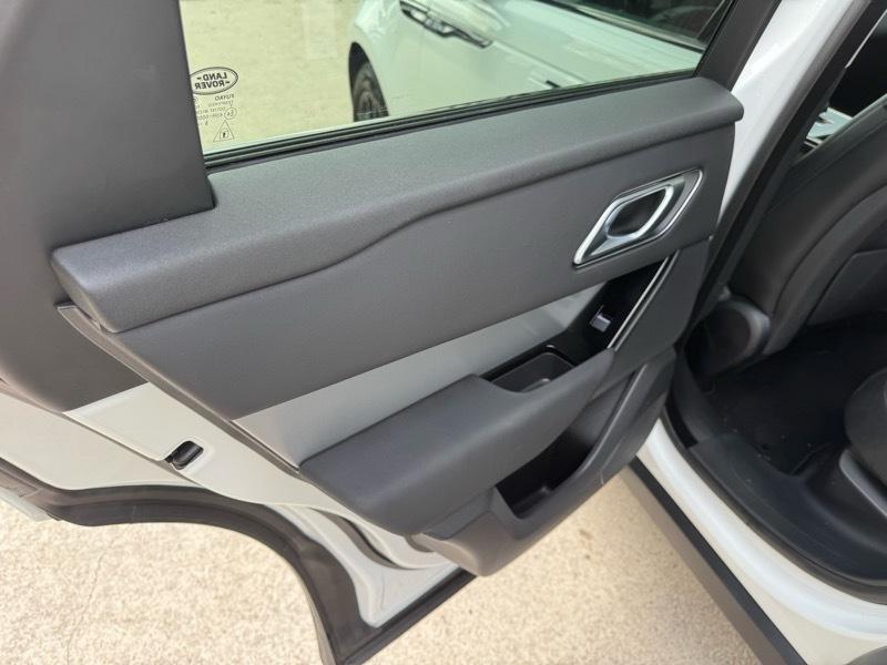 Land Rover Range Rover Velar P250 S 2024