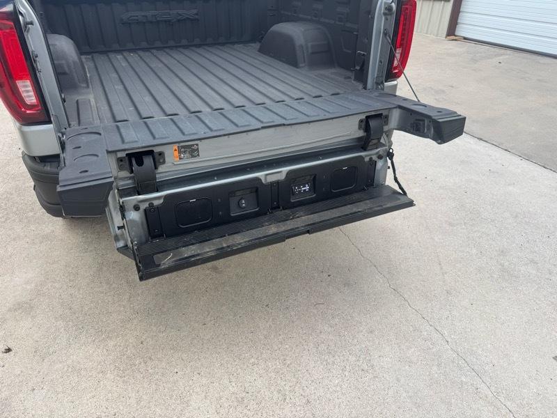 GMC Sierra 1500 AT4X Crew Cab 4WD 2024