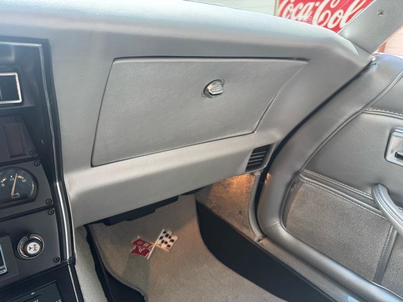 Chevrolet Corvette 2D Coupe 1978