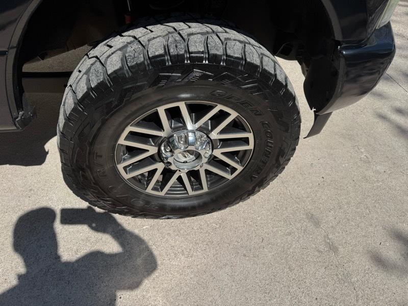 Ford F-250 SD Lariat Crew Cab 4WD 2017