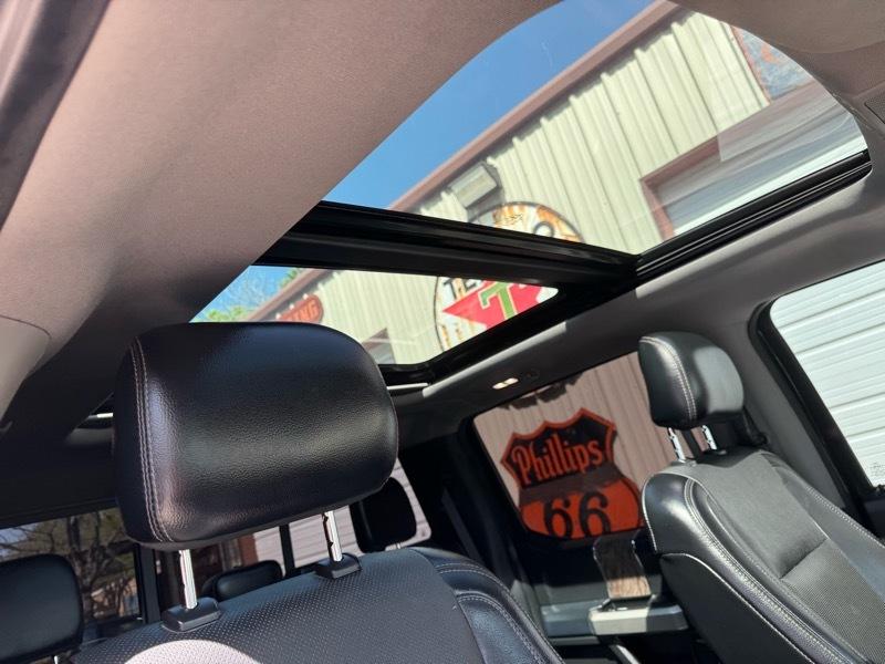 Ford F-250 SD Lariat Crew Cab 4WD 2017