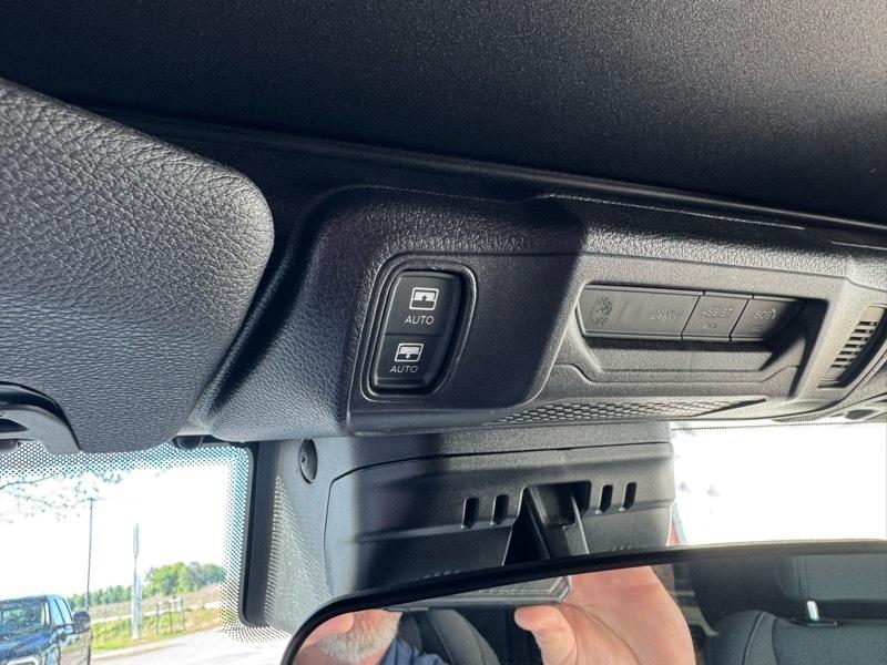 Jeep Wrangler 4xe Sahara 2025