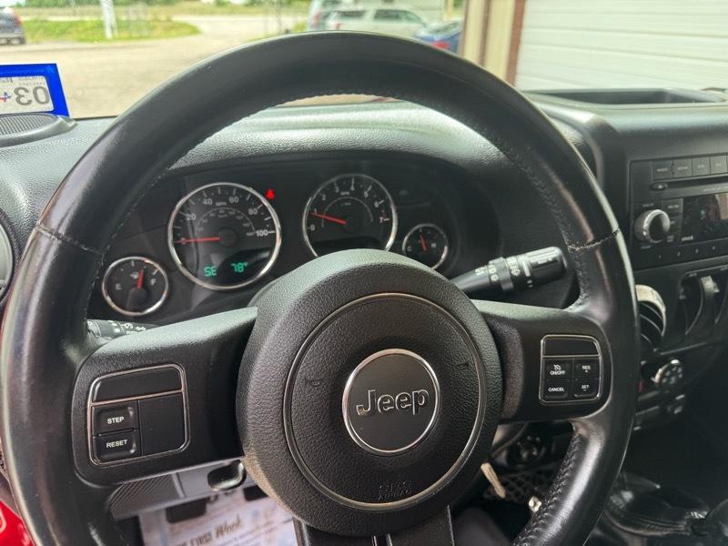 Jeep Wrangler Sahara 4WD 2015