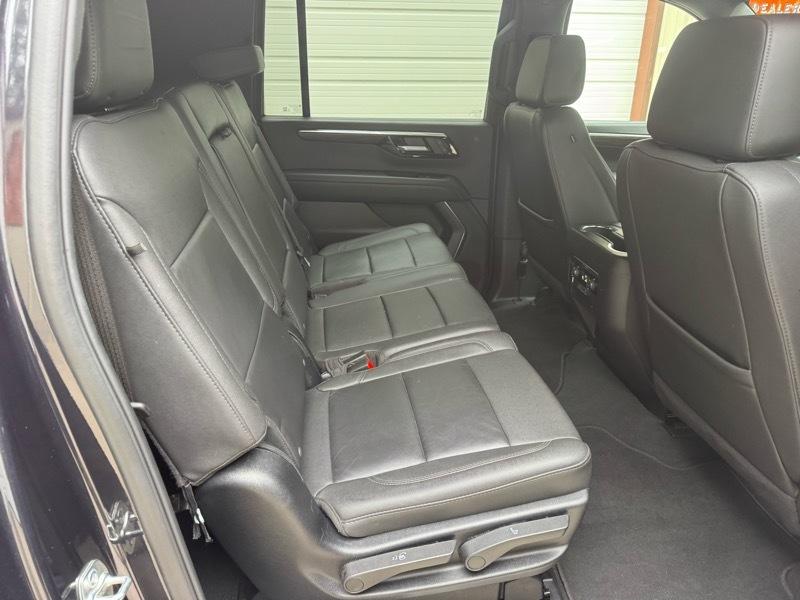 Chevrolet Suburban Z71 2025