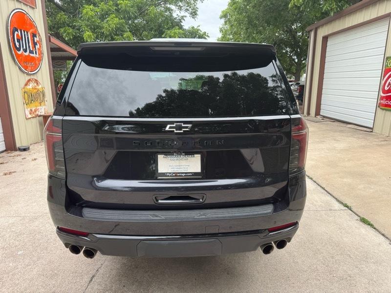 Chevrolet Suburban Z71 2025