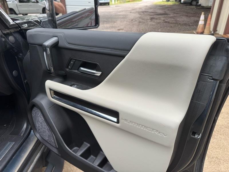 GMC HUMMER EV SUV 3X 2026