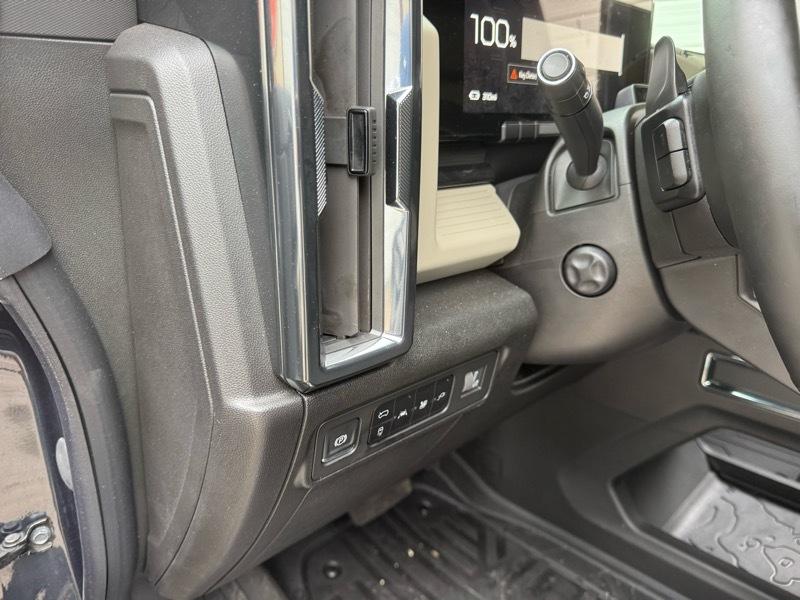 GMC HUMMER EV SUV 3X 2026