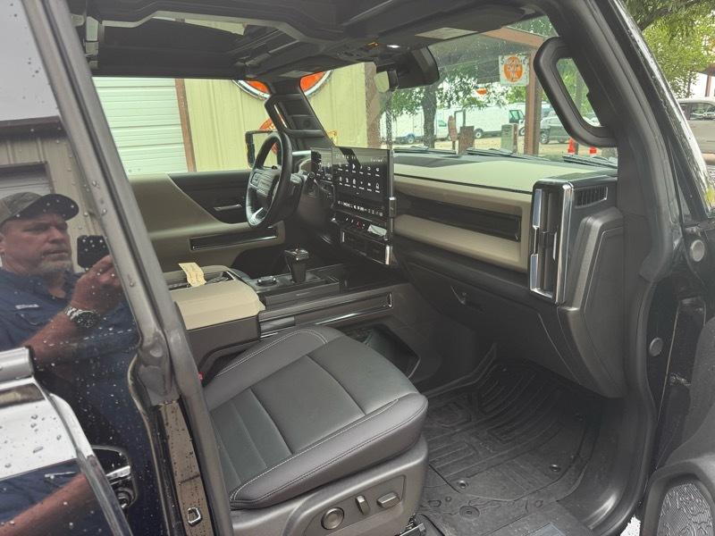 GMC HUMMER EV SUV 3X 2026